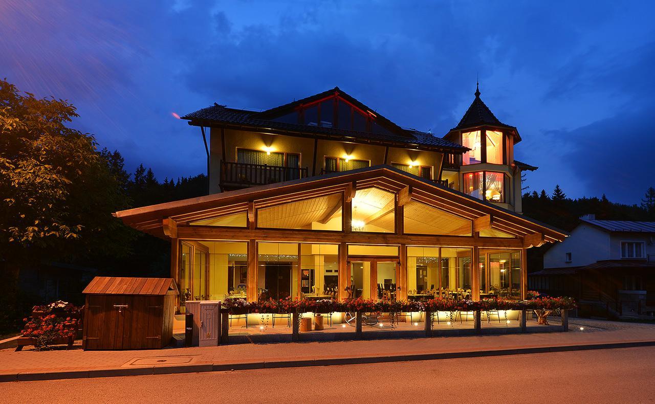 Willa Magnat Hotel Szklarska Poręba Buitenkant foto